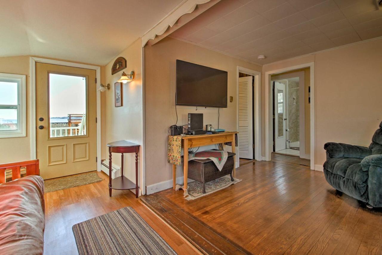 Cozy Buzzards Bay Home Steps To Cape Cod Canal! Bourne Bagian luar foto