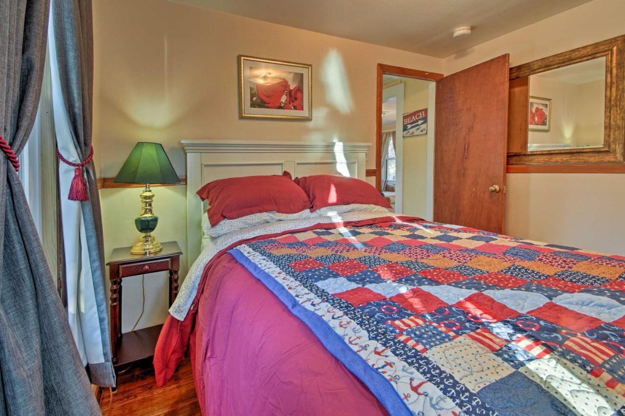 Cozy Buzzards Bay Home Steps To Cape Cod Canal! Bourne Bagian luar foto
